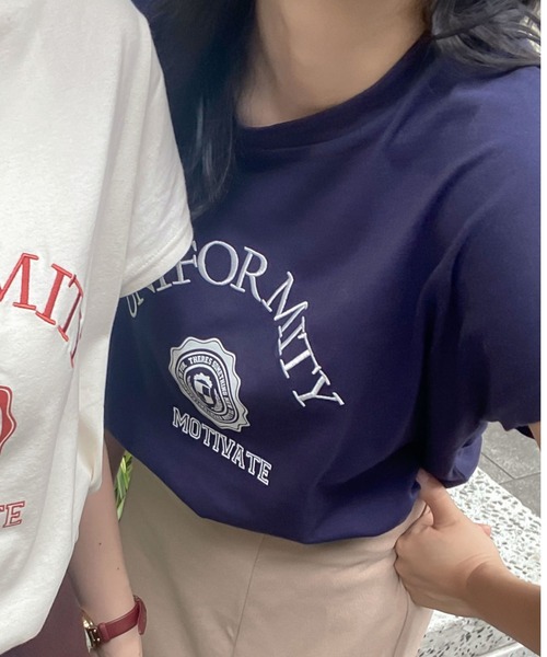 KOBE LETTUCE（コウベレタス）の「選べるデザイン フレンチ刺繍Tシャツ（Tシャツ/カットソー・レディース・オフホワイト/ベージュ/ネイビー/ホワイト系/ベージュ系/ネイビー系・FREE）」の5枚目の写真