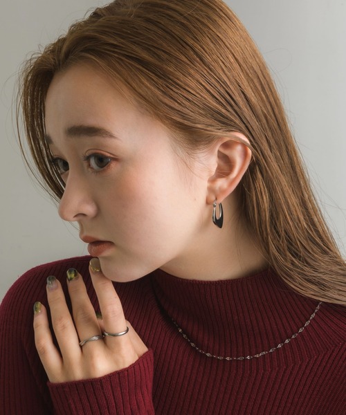 muku(ムク)の「金属アレルギー対応 ツイストウェーブリング/サージカルステンレス/316L(リング・レディース・ゴールド/シルバー・11/13/3/9)」の12枚目の写真