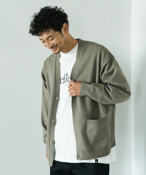 BAYFLOW(ベイフロー)の「ポリニットカーディガン(カーディガン/ボレロ・メンズ・セージグリーン/ブラック/ベージュ・MEDIUM/LARGE)」の17枚目の写真