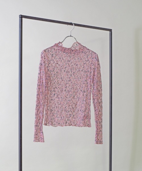 Bloom Closet(ブルームクローゼット)の「リンクルストレッチレースシアートップス(Tシャツ/カットソー・レディース・ネイビー/ピンク/ブルー/アイボリー・FREE)」の4枚目の写真