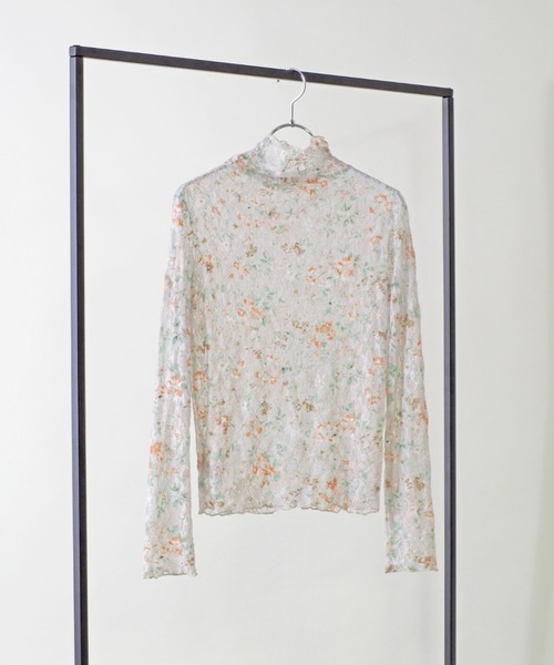 Bloom Closet(ブルームクローゼット)の「リンクルストレッチレースシアートップス(Tシャツ/カットソー・レディース・ネイビー/ピンク/ブルー/アイボリー・FREE)」の2枚目の写真