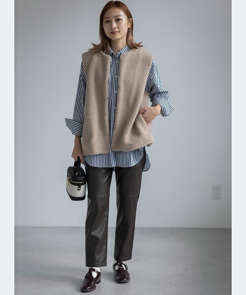 THE SHOP TK (ザ ショップ ティーケー )の「◆【CLUEL 9月号掲載】【ビッグシルエット】レギュラーカラーシャツ(シャツ/ブラウス・レディース・オリーブ/ホワイト系/ネイビー系2/レッド系4・11/12/13)」の12枚目の写真