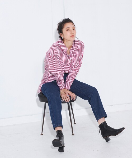 THE SHOP TK (ザ ショップ ティーケー )の「◆【CLUEL 9月号掲載】【ビッグシルエット】レギュラーカラーシャツ(シャツ/ブラウス・レディース・オリーブ/ホワイト系/ネイビー系2/レッド系4・11/12/13)」の21枚目の写真