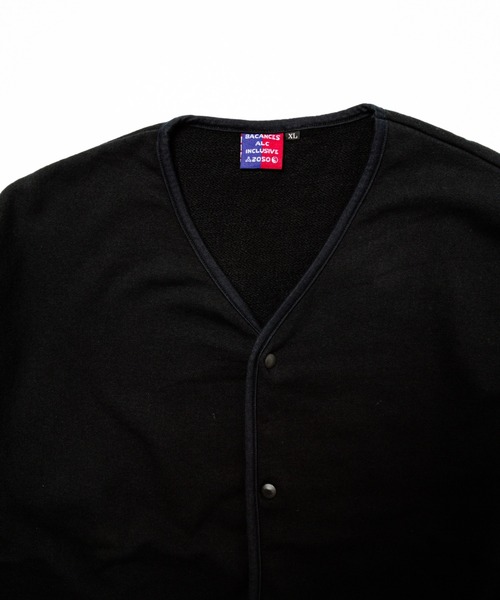 AlexanderLeeChang(アレキサンダーリーチャン)の「AlexanderLeeChang/アレキサンダーリーチャン BLC SWET SANKAKU CARDIGAN BC012201(カーディガン/ボレロ・メンズ・ブラック/グレー/マスタード・MEDIUM/LARGE/X-LARGE)」の20枚目の写真