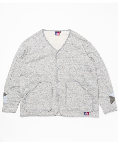AlexanderLeeChang(アレキサンダーリーチャン)の「AlexanderLeeChang/アレキサンダーリーチャン BLC SWET SANKAKU CARDIGAN BC012201(カーディガン/ボレロ・メンズ・ブラック/グレー/マスタード・MEDIUM/LARGE/X-LARGE)」の5枚目の写真