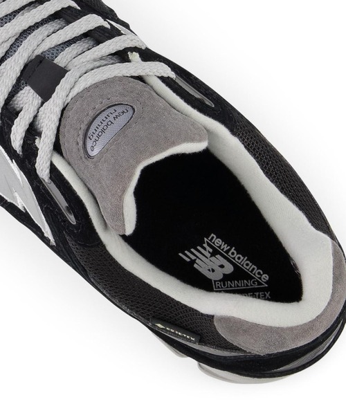 NEW BALANCE(ニューバランス)の「M2002RXD(スニーカー・メンズ・ブラック・25.0cm/25.5cm/26.0cm/26.5cm/27.0cm/27.5cm/28.0cm/28.5cm/29.0cm/30.0cm/22.5cm/23.5cm/24.0cm/24.5cm/23.0cm)」の4枚目の写真