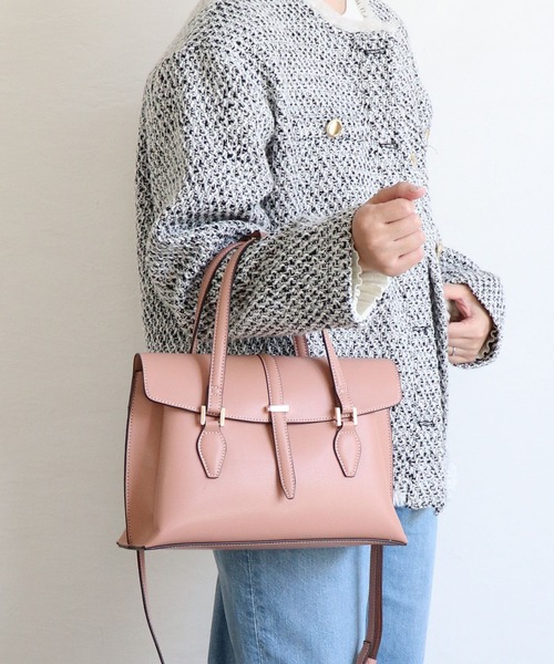 MIAN （ミアン）の「CATTLEYA / フラップ2wayハンドバッグ（ハンドバッグ・レディース・ブラウン/グレー/ブラック/レッド/サックスブルー/ピンクベージュ/モカ・FREE）」の6枚目の写真