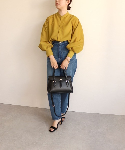 MIAN （ミアン）の「CATTLEYA / フラップ2wayハンドバッグ（ハンドバッグ・レディース・ブラウン/グレー/ブラック/レッド/サックスブルー/ピンクベージュ/モカ・FREE）」の13枚目の写真