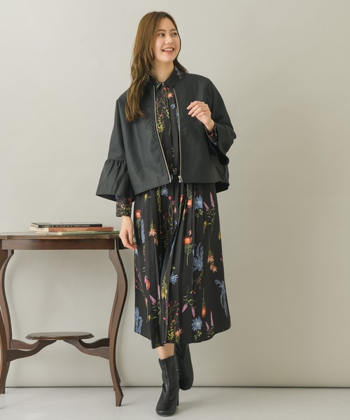 KATHARINE ROSS(キャサリンロス)の「【KATHARINE ROSS】Vヨークレザーノーカラージャケット(ノーカラージャケット・レディース・アイボリー/ブラック・MEDIUM)」の17枚目の写真