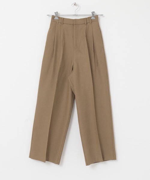 KBF(ケイビーエフ)の「ダブルタックストレートパンツ(その他パンツ・レディース・ブラック/ブラウン/グリーン系その他・ONE)」の8枚目の写真