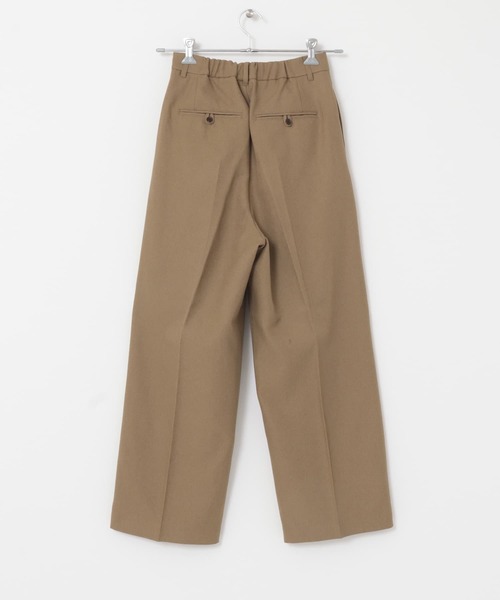 KBF(ケイビーエフ)の「ダブルタックストレートパンツ(その他パンツ・レディース・ブラック/ブラウン/グリーン系その他・ONE)」の5枚目の写真