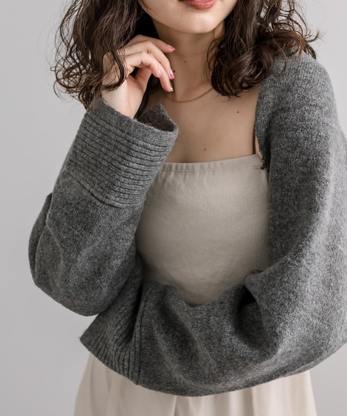 mystic(ミスティック)の「マルチWAYニットボレロ(カーディガン/ボレロ・レディース・ベージュ/ブラック/チャコールグレー・FREE)」の9枚目の写真