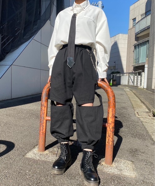almo(アルモ)の「ミラーネクタイビッグシャツ(BQ)(シャツ/ブラウス・レディース・ブラック/ホワイト・MEDIUM)」の18枚目の写真