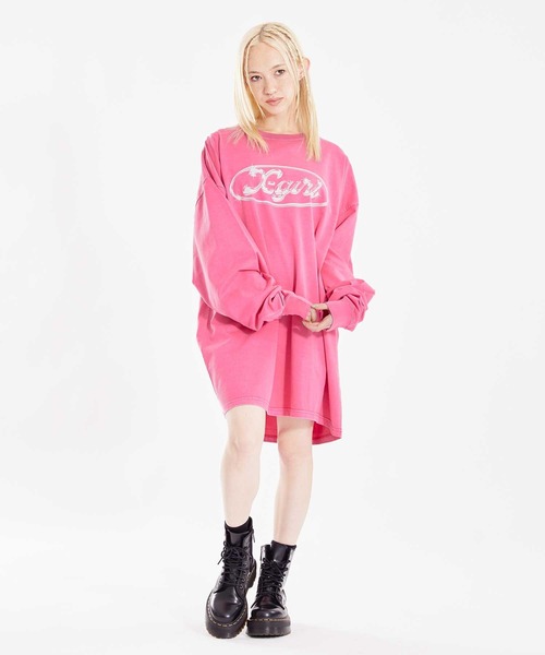 X-girl（エックスガール）の「METAL LOGO L/S TEE DRESS（ワンピース・レディース・チャコール/パープル/ピンク・M/S）」の17枚目の写真