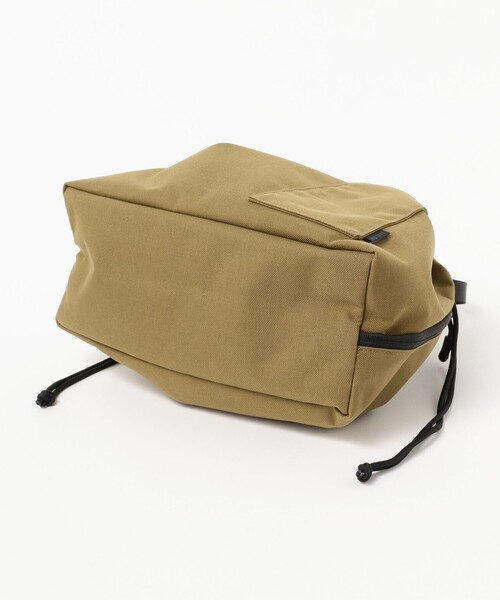 CANTERA(カンテラ)の「NOTIVE/CANTERA / LUSAKA2.1 Drawstring Pouch(トートバッグ・メンズ・ブラック/ベージュ・ONE SIZE)」の5枚目の写真