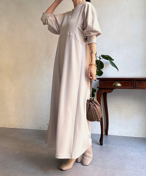 DouDou（ドゥドゥ）の「ドルマン切替カットワンピース（ワンピース・レディース・ブラック/ベージュ/アイボリー・FREE）」の13枚目の写真