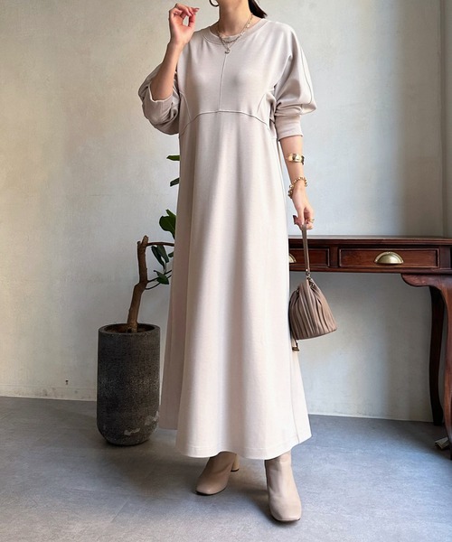 DouDou（ドゥドゥ）の「ドルマン切替カットワンピース（ワンピース・レディース・ブラック/ベージュ/アイボリー・FREE）」の14枚目の写真