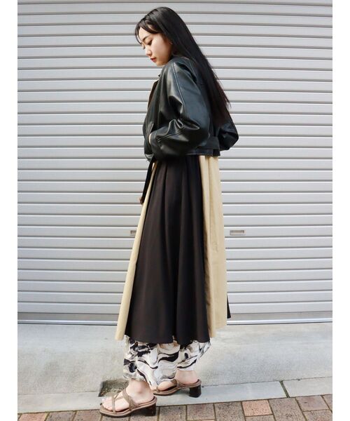 MURUA（ムルーア）の「レイヤードライダーストレンチコート【3way】（トレンチコート・レディース・ブラック/アイボリー・FREE）」の7枚目の写真