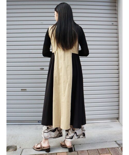 MURUA（ムルーア）の「レイヤードライダーストレンチコート【3way】（トレンチコート・レディース・ブラック/アイボリー・FREE）」の9枚目の写真
