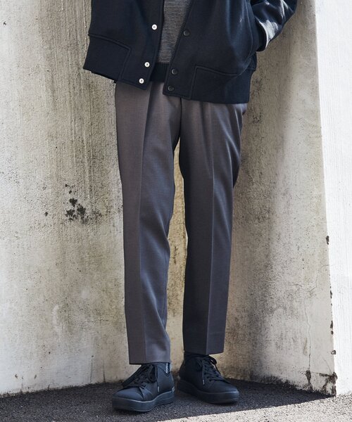 EDIFICE（エディフィス）の「ドライツイル テーパードパンツ【セットアップ着用可】（スラックス・メンズ・ベージュ/ネイビー/カーキ/チャコールグレー・SMALL/MEDIUM/LARGE/X-LARGE）」の6枚目の写真