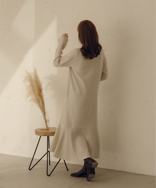 fupel（フぺル）の「マーメイドダブルコート（チェスターコート・レディース・グレイッシュベージュ/ブラウン系その他・FREE）」の17枚目の写真