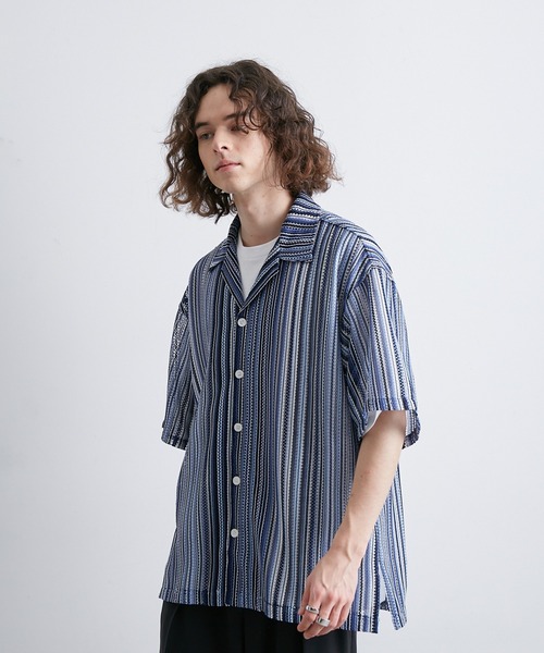 JUNRED（ジュンレッド）の「透かし編みストライプ柄シャツ（シャツ/ブラウス・メンズ・ネイビー/イエロー/ブルー・M/L/LL）」の4枚目の写真