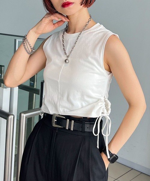 PAGEBOY(ページボーイ)の「ピッタミニサイドオープンノースリーブ(Tシャツ/カットソー・レディース・チャコールグレー/オフホワイト/ブラック・FREE)」の20枚目の写真