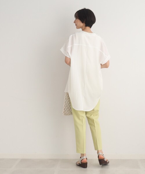 DRESKIP（ドレスキップ）の「◆胸元すっきり バンドカラー チュニックブラウス（シャツ/ブラウス・レディース・オフホワイト/ブラック/グリーン・02/03）」の6枚目の写真