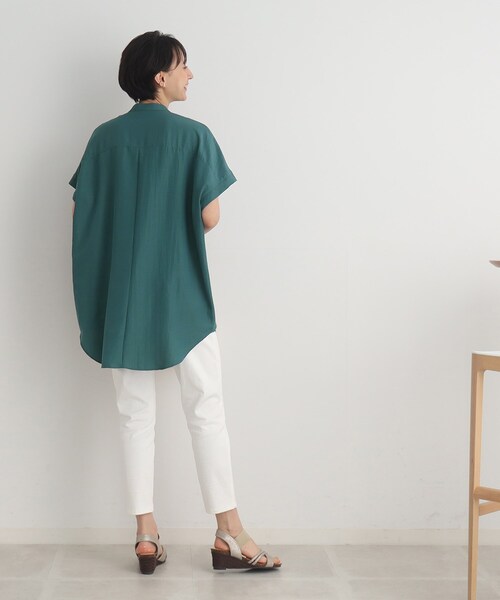 DRESKIP（ドレスキップ）の「◆胸元すっきり バンドカラー チュニックブラウス（シャツ/ブラウス・レディース・オフホワイト/ブラック/グリーン・02/03）」の18枚目の写真