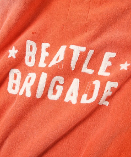 BOW WOW（バウワウ）の「BEATLE MANIA MARDI GRAS HOODIE 【UNISEX