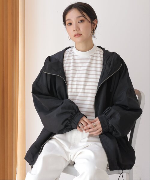 frames RAY CASSIN（フレームスレイカズン）の「ボリュームミドルパーカー（ブルゾン・レディース・ブラック/カーキ/グレイッシュベージュ・FREE）」の4枚目の写真