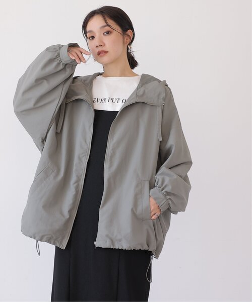 frames RAY CASSIN（フレームスレイカズン）の「ボリュームミドルパーカー（ブルゾン・レディース・ブラック/カーキ/グレイッシュベージュ・FREE）」の11枚目の写真