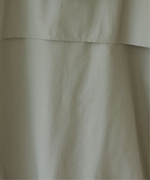 frames RAY CASSIN（フレームスレイカズン）の「ボリュームミドルパーカー（ブルゾン・レディース・ブラック/カーキ/グレイッシュベージュ・FREE）」の17枚目の写真