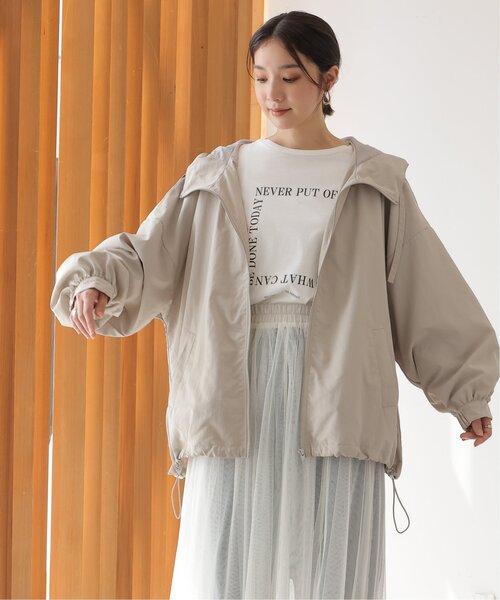 frames RAY CASSIN（フレームスレイカズン）の「ボリュームミドルパーカー（ブルゾン・レディース・ブラック/カーキ/グレイッシュベージュ・FREE）」の18枚目の写真