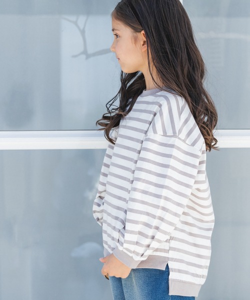 pairmanon（ペアマノン）の「【ママとおそろい】ボーダー ボリューム袖 長袖 ベーシック Tシャツ（Tシャツ/カットソー・キッズ・アイボリー/グレイッシュベージュ/モカ/ブラック・100/90/140/120/150/110/130）」の4枚目の写真