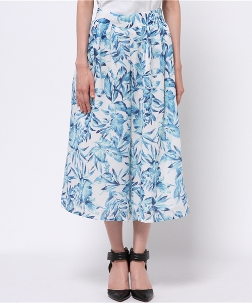 AZUL by moussy（アズールバイマウジー）の「リーフ柄クロプトバギーパンツ（その他パンツ・レディース・カーキ/ブルー系その他・MEDIUM/SMALL/LARGE）」の3枚目の写真