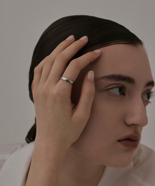 CENE（セネ）の「【CENE】セネ/シンプルリング(3mm)（リング・レディース・ゴールド/シルバー・#13/#9/#11/#14/#12/#15）」の2枚目の写真