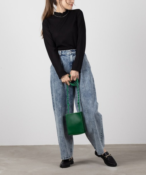 NAVY(ネイビー)の「GOOD STYLE JEANS タックワイドパンツ(デニムパンツ・レディース・ネイビー/ライトブルー・M/S/L)」の3枚目の写真