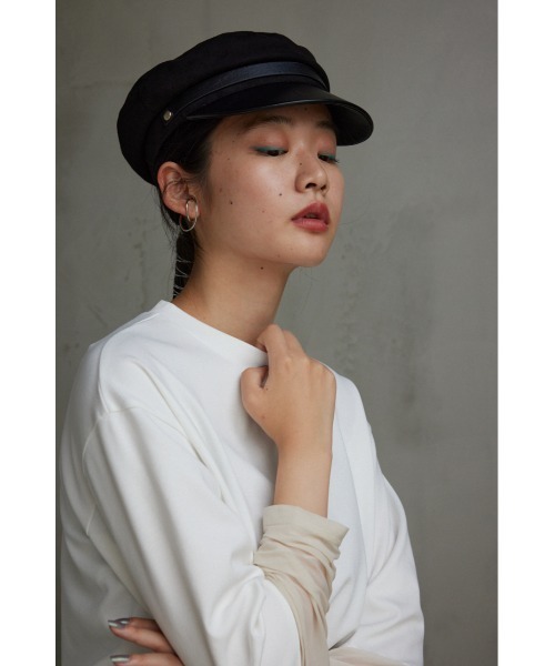 AZUL by moussy(アズールバイマウジー)の「コントラストブリムベルトデザインキャスケット(キャスケット・レディース・ブラック/ベージュ・FREE)」の11枚目の写真