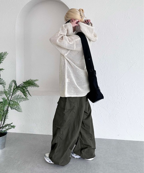 sedacle（セダクル）の「フード付き　ポケットメッシュニット（ニット/セーター・メンズ・ブラック/ネイビー/ブラウン/アイボリー・MEDIUM/LARGE）」の11枚目の写真