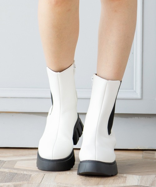 attagirl（アタガール）の「サイドゴアバルキーヒールブーツ（ブーツ・レディース・カーキ/ブラック/ホワイト・M/S/L/LL）」の9枚目の写真