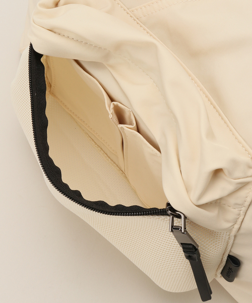 story.（ストーリー）の「【story./ストーリー】 ナイロントライアングルバッグ（トートバッグ・レディース・ホワイト/ブラック・FREE）」の14枚目の写真