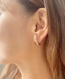 emouv by est（エモーヴバイエスト）の「emouv by est ヴィンテージボウピアス（ピアス（両耳用））」