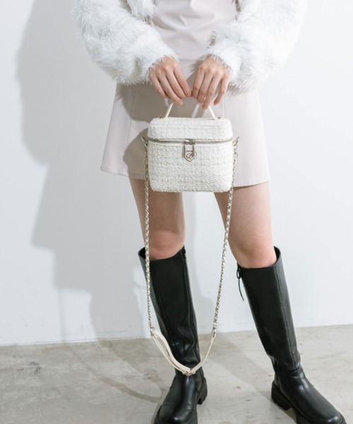 OLIVE des OLIVE（オリーブデオリーブ）の「ハートエンブレム付きバニティーバッグ　1032120180（ショルダーバッグ・レディース・ピンク/ブラック/オフホワイト・FREE）」の19枚目の写真