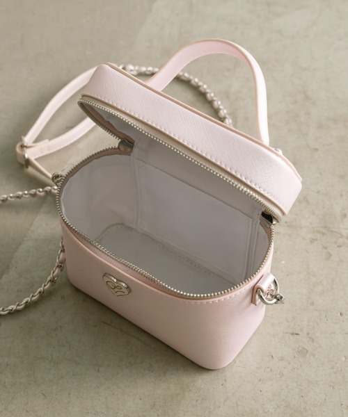 OLIVE des OLIVE（オリーブデオリーブ）の「ハートエンブレム付きバニティーバッグ　1032120180（ショルダーバッグ・レディース・ピンク/ブラック/オフホワイト・FREE）」の14枚目の写真