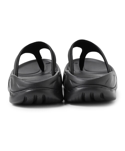 BEAMS BOY（ビームスボーイ）の「HOKA ONE ONE / ORA RECOVERY FLIP（サンダル・レディース・ブラック・25/24/23）」の4枚目の写真