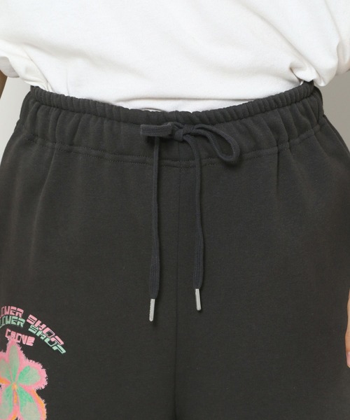 ALAND(エーランド)の「【UNISEX】GROVE×ALAND/GV flowerモチーフパンツ(裏起毛) /グローブ/ 2988733(スウェットパンツ・レディース・オフホワイト/チャコール・LARGE/MEDIUM)」の21枚目の写真