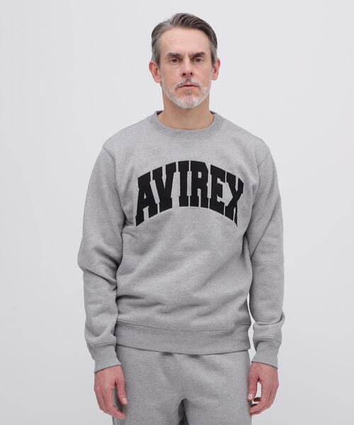 AVIREX（アヴィレックス）の「【DAILY/デイリー】CREW NECK L/S SWEAT LOGO / クルーネック ロングスリーブ スウェット / AVIREX / アヴィレックス（スウェット・メンズ・ブラック/ホワイト系2/ネイビー/その他17・XL/M/2XL/L）」の8枚目の写真
