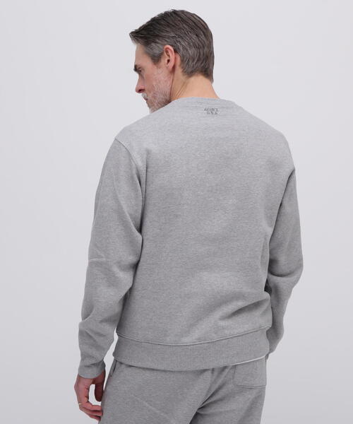 AVIREX（アヴィレックス）の「【DAILY/デイリー】CREW NECK L/S SWEAT LOGO / クルーネック ロングスリーブ スウェット / AVIREX / アヴィレックス（スウェット・メンズ・ブラック/ホワイト系2/ネイビー/その他17・XL/M/2XL/L）」の9枚目の写真