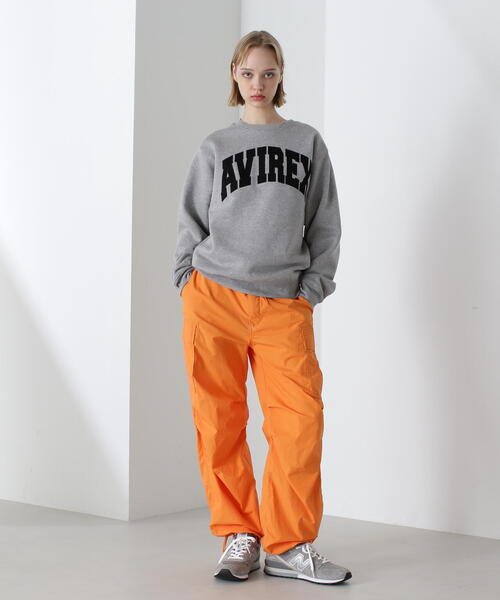 AVIREX（アヴィレックス）の「【DAILY/デイリー】CREW NECK L/S SWEAT LOGO / クルーネック ロングスリーブ スウェット / AVIREX / アヴィレックス（スウェット・メンズ・ブラック/ホワイト系2/ネイビー/その他17・XL/M/2XL/L）」の13枚目の写真